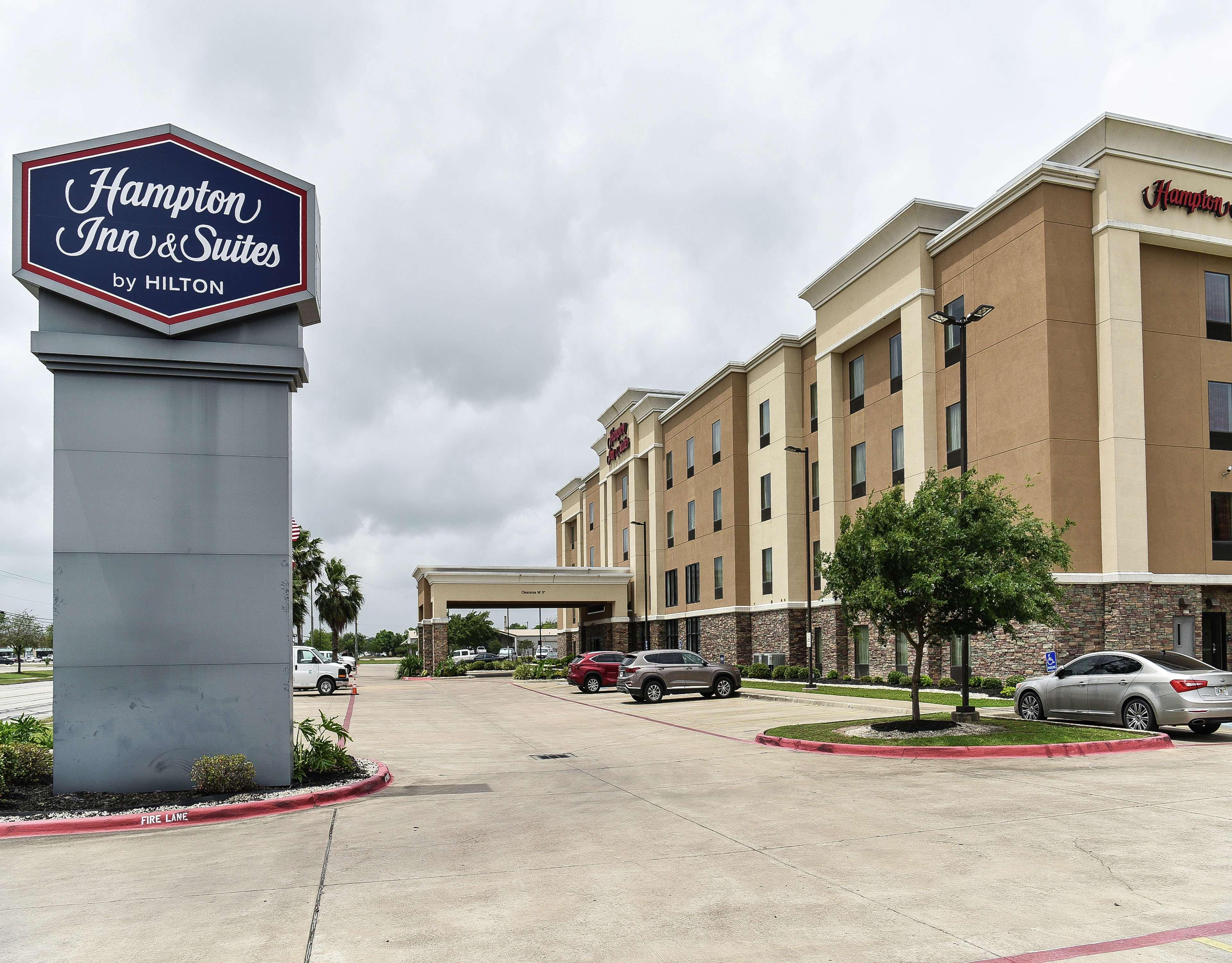Hampton Inn & Suites Bay City Bagian luar foto