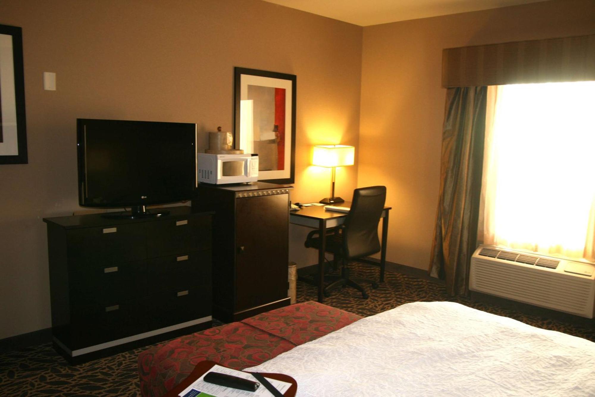 Hampton Inn & Suites Bay City Bagian luar foto